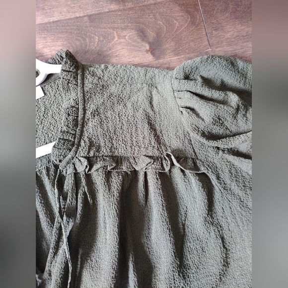 Suzy Shier blouse large army green - Picture 4 of 5